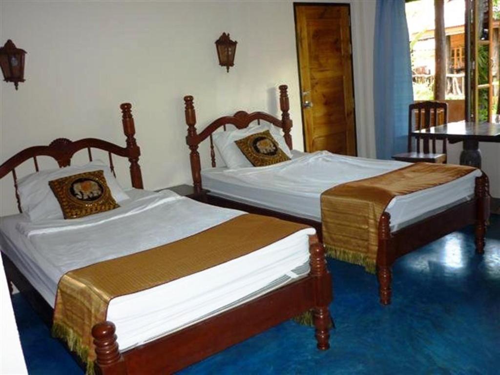 Euro Lanta White Rock Resort Ko Lanta Buitenkant foto